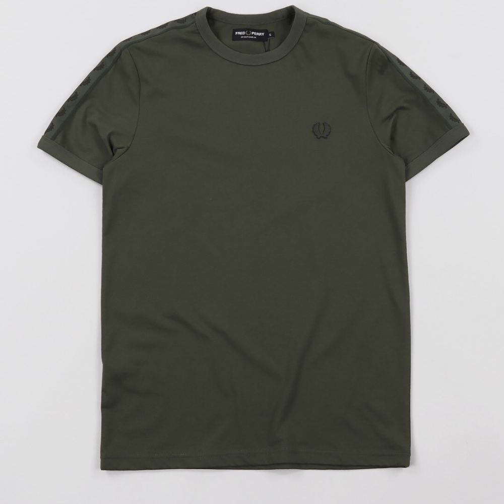 BRAND NEW Fred Perry t-shirt
